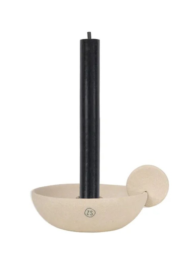 Zusss keramieken kandelaar met oor gespikkeld zand Zusss keramieken kandelaar met oor gespikkeld zand